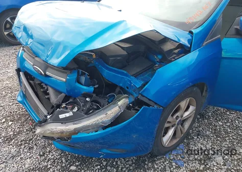 2014 Ford Focus Se from USA, damaged, VIN 1FADP3F24EL172552